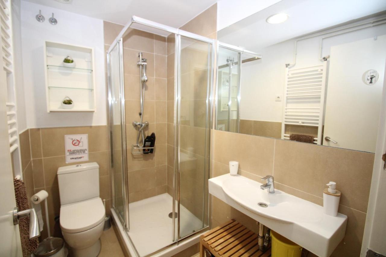 Rooms Arago Барселона Екстер'єр фото
