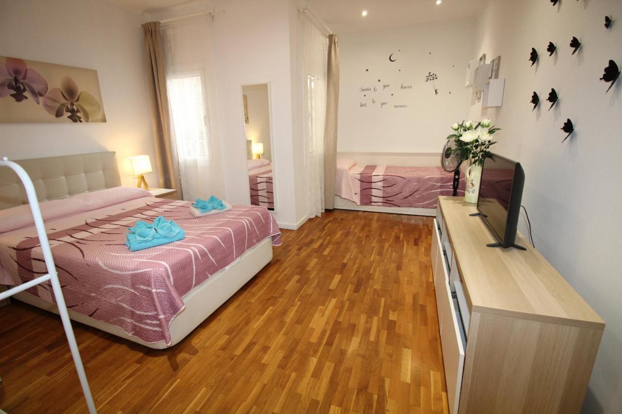 Rooms Arago Барселона Екстер'єр фото