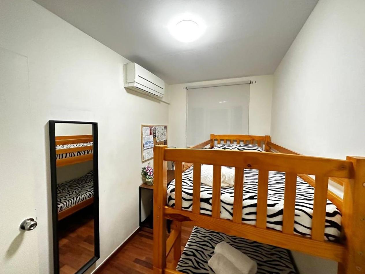 Rooms Arago Барселона Екстер'єр фото